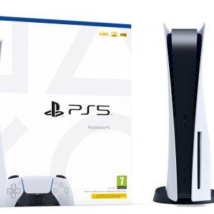 PS5 versión disco a $441.791 en el Lider y $489.990 en Falabella